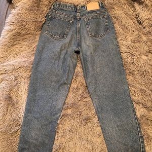 Vintage high waisted jeans